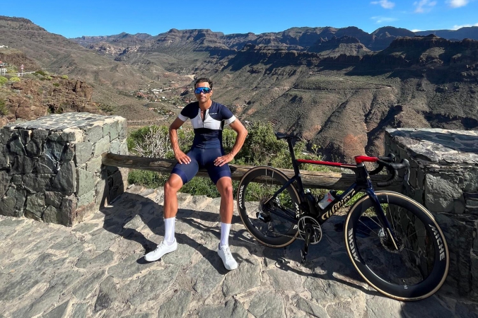 Daniele Bennati at the top of Pico de la Nieve 